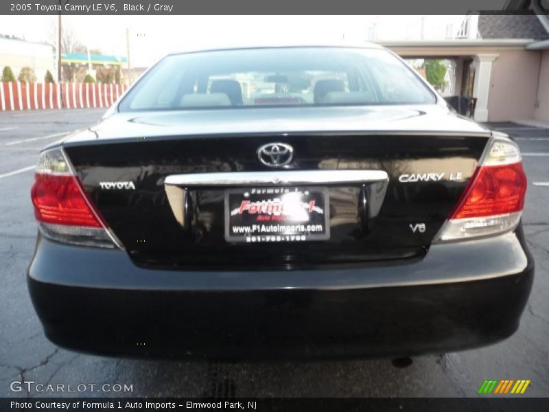Black / Gray 2005 Toyota Camry LE V6