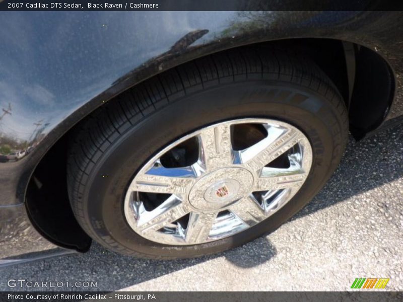 Black Raven / Cashmere 2007 Cadillac DTS Sedan
