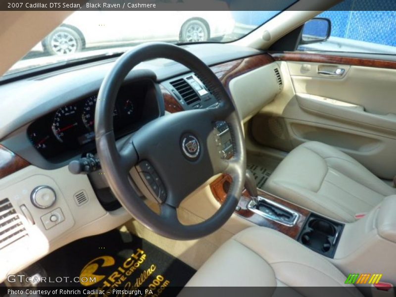 Black Raven / Cashmere 2007 Cadillac DTS Sedan