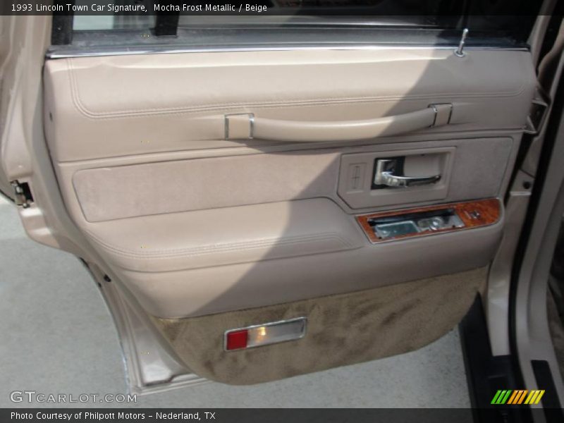Mocha Frost Metallic / Beige 1993 Lincoln Town Car Signature