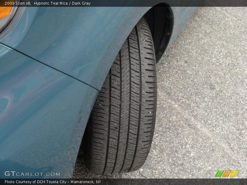 Hypnotic Teal Mica / Dark Gray 2009 Scion xB