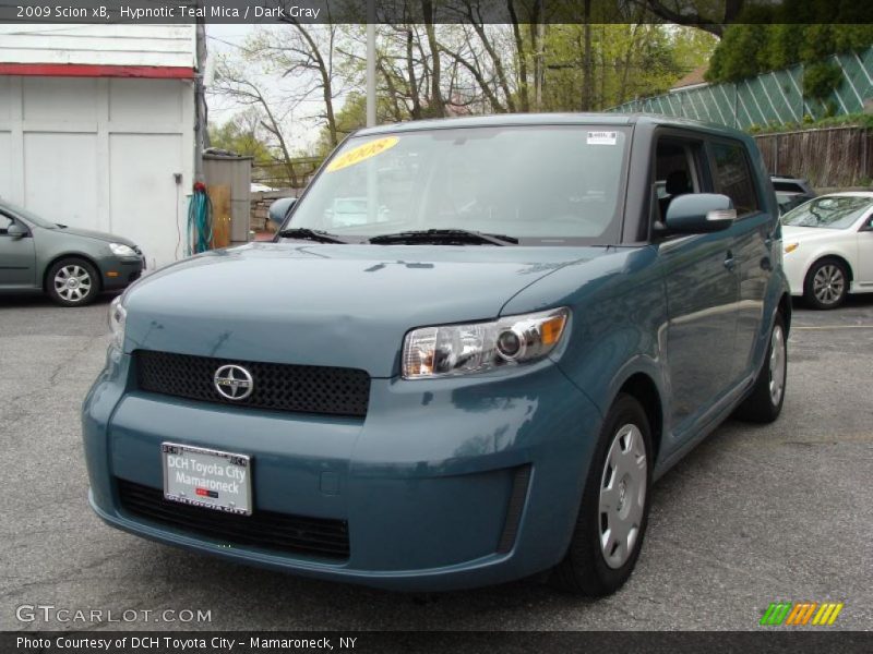 Hypnotic Teal Mica / Dark Gray 2009 Scion xB