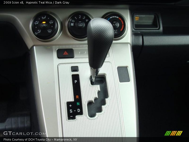 Hypnotic Teal Mica / Dark Gray 2009 Scion xB