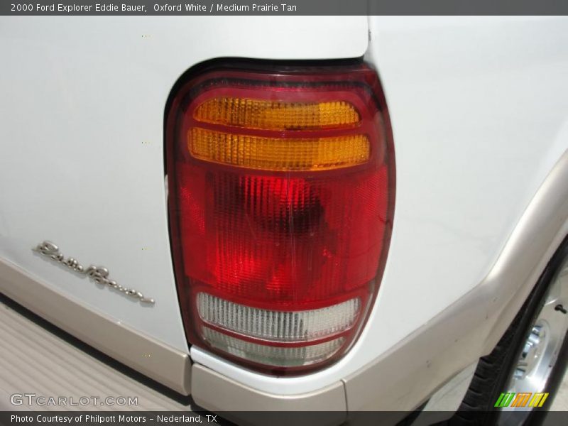 Oxford White / Medium Prairie Tan 2000 Ford Explorer Eddie Bauer