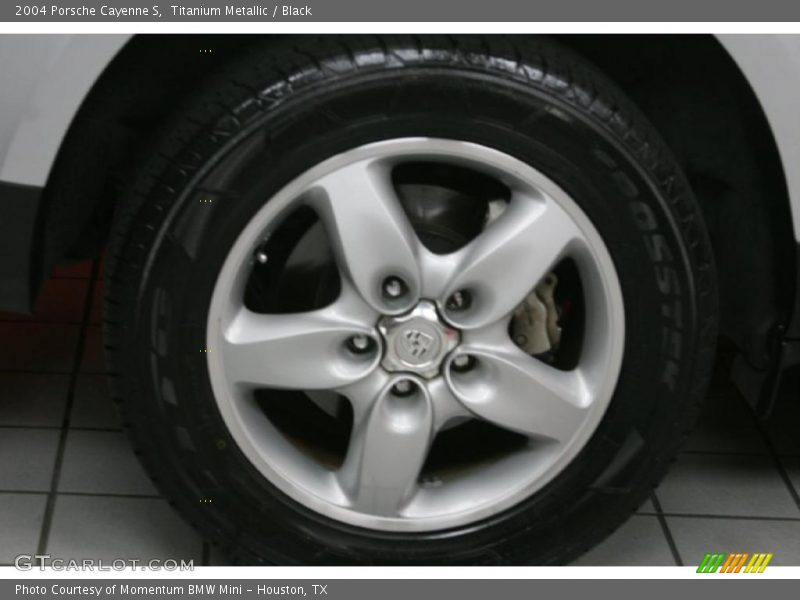 Titanium Metallic / Black 2004 Porsche Cayenne S