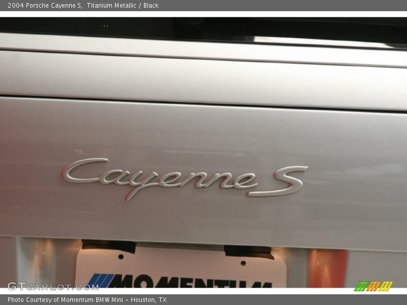 Titanium Metallic / Black 2004 Porsche Cayenne S
