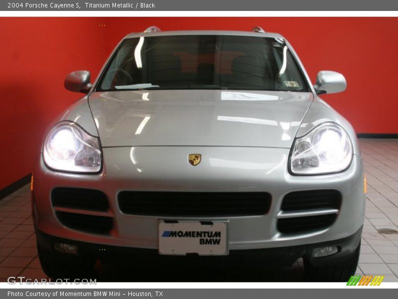 Titanium Metallic / Black 2004 Porsche Cayenne S