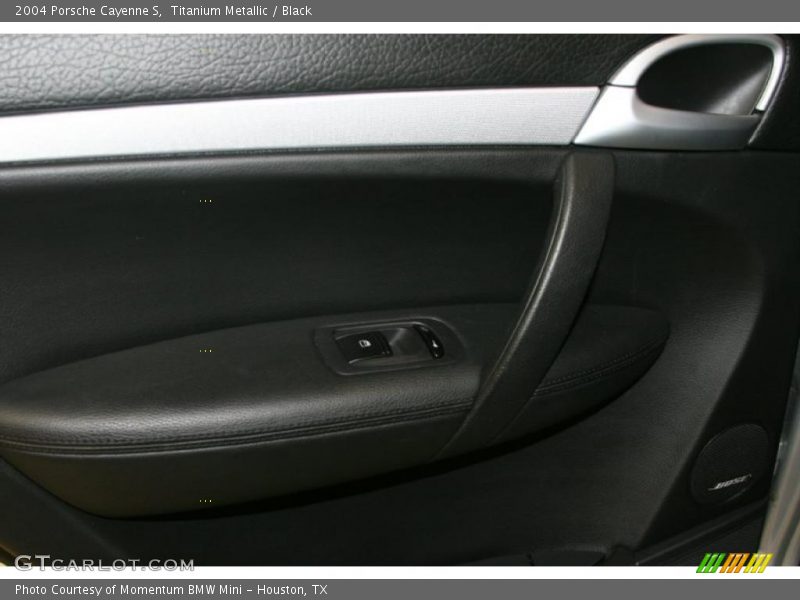 Titanium Metallic / Black 2004 Porsche Cayenne S