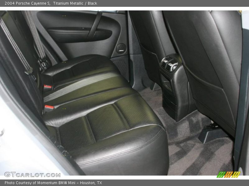 Titanium Metallic / Black 2004 Porsche Cayenne S