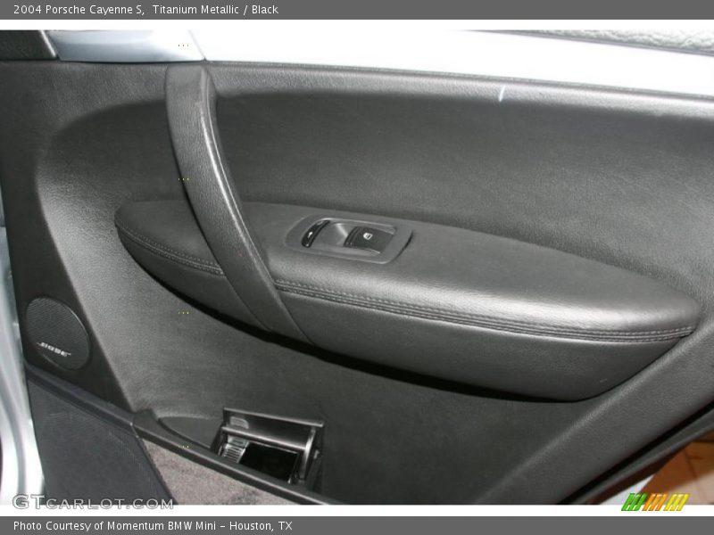 Titanium Metallic / Black 2004 Porsche Cayenne S