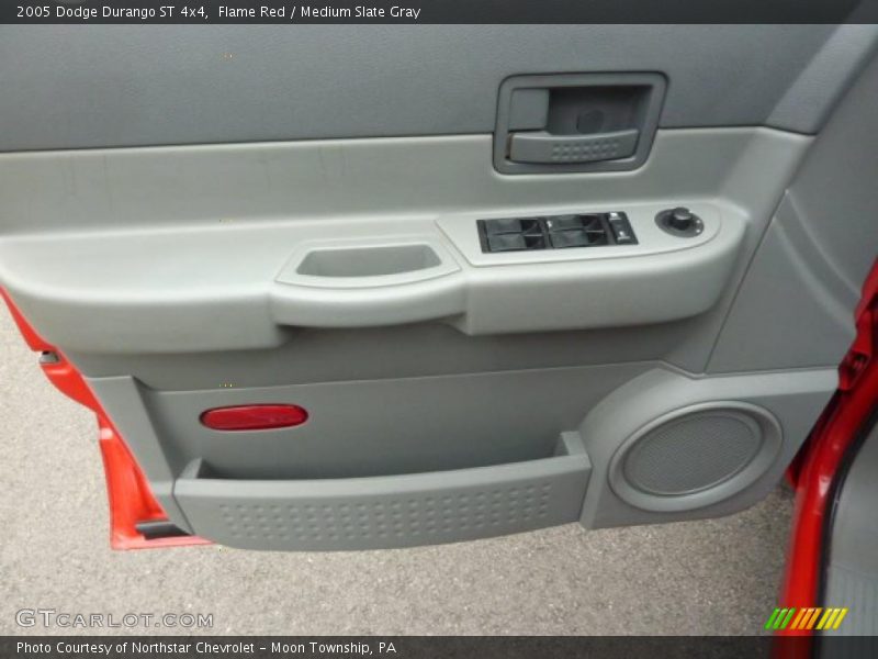 Flame Red / Medium Slate Gray 2005 Dodge Durango ST 4x4