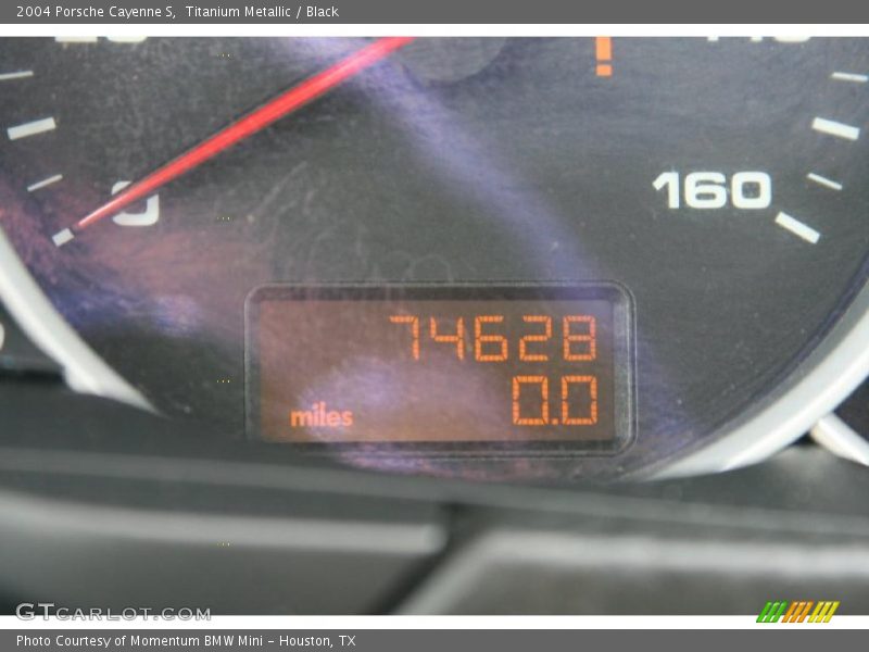 Titanium Metallic / Black 2004 Porsche Cayenne S