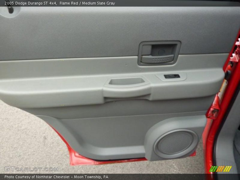 Flame Red / Medium Slate Gray 2005 Dodge Durango ST 4x4