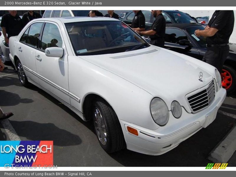Glacier White / Java 2000 Mercedes-Benz E 320 Sedan
