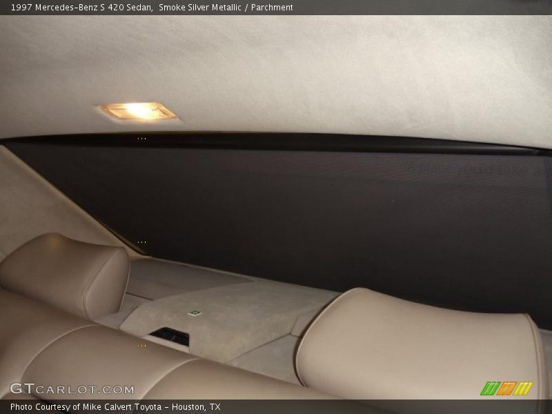 Smoke Silver Metallic / Parchment 1997 Mercedes-Benz S 420 Sedan