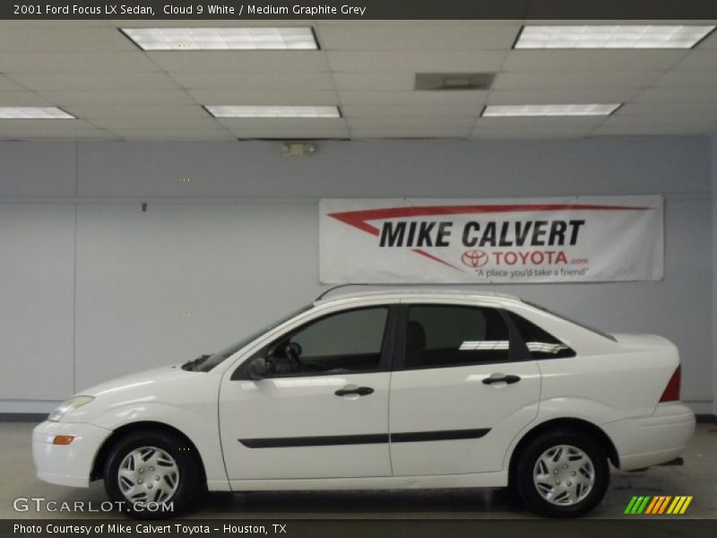 Cloud 9 White / Medium Graphite Grey 2001 Ford Focus LX Sedan
