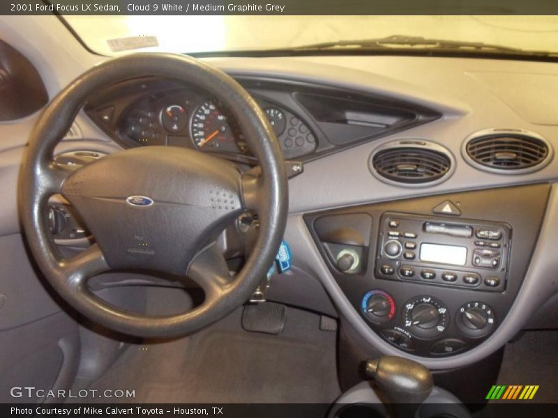Cloud 9 White / Medium Graphite Grey 2001 Ford Focus LX Sedan