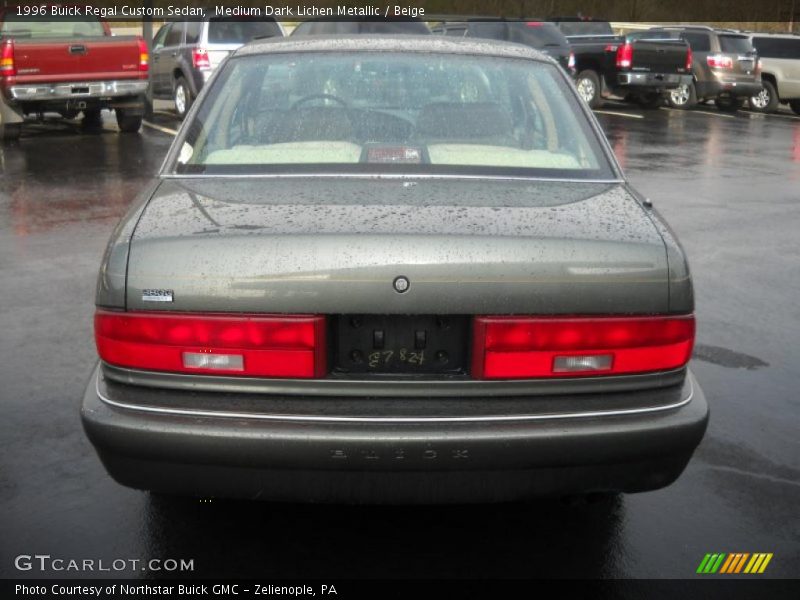 Medium Dark Lichen Metallic / Beige 1996 Buick Regal Custom Sedan