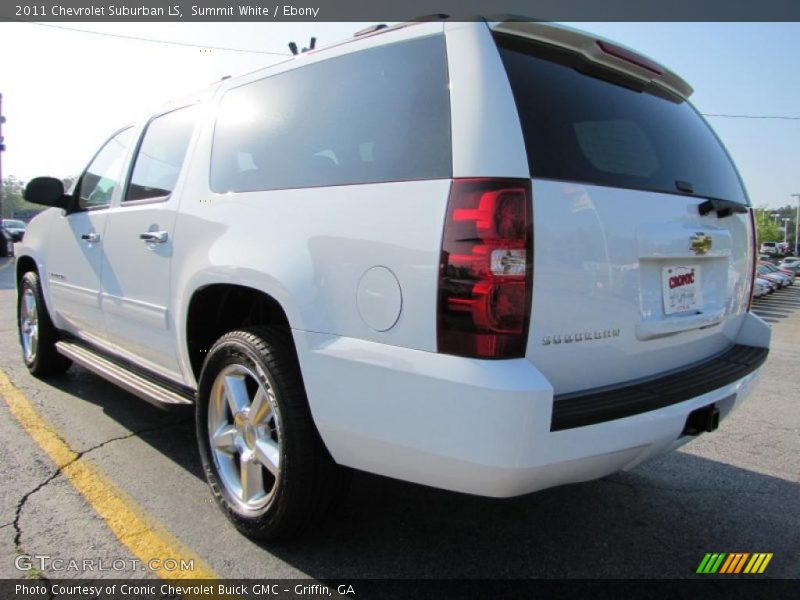 Summit White / Ebony 2011 Chevrolet Suburban LS