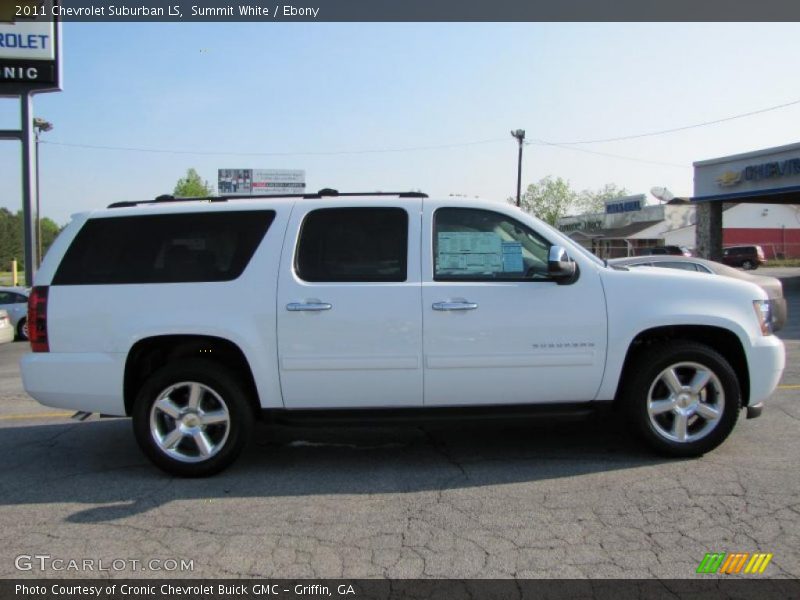 Summit White / Ebony 2011 Chevrolet Suburban LS