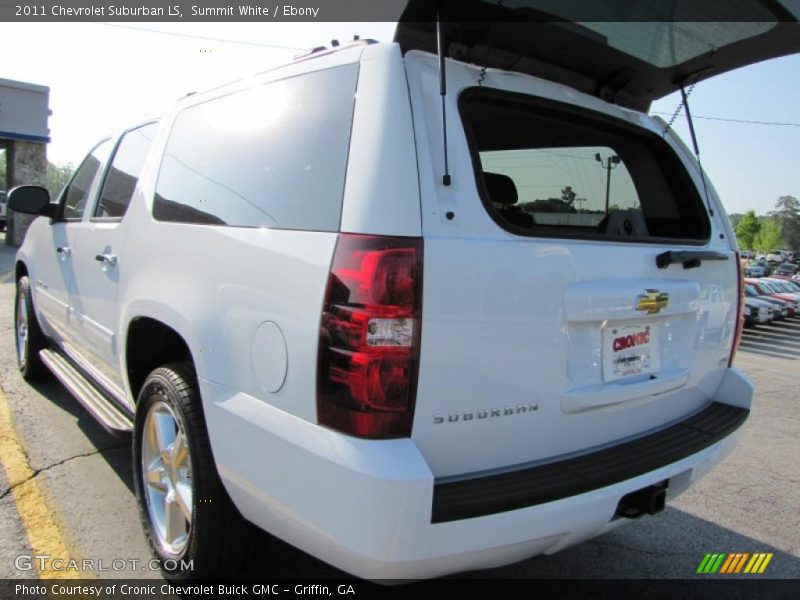 Summit White / Ebony 2011 Chevrolet Suburban LS