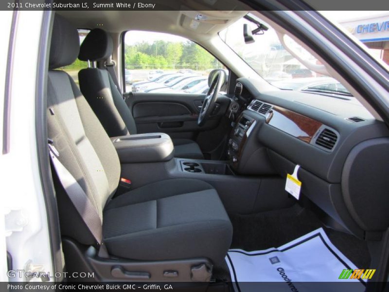 Summit White / Ebony 2011 Chevrolet Suburban LS