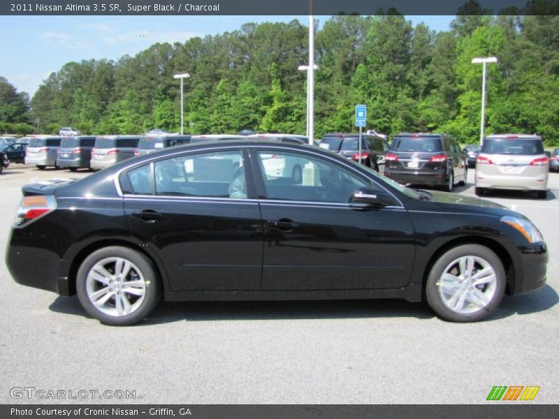  2011 Altima 3.5 SR Super Black