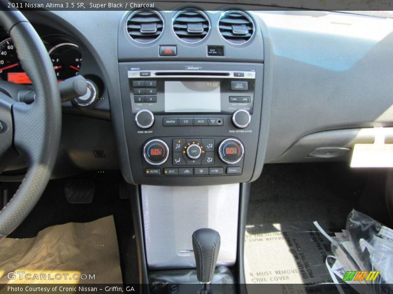 Controls of 2011 Altima 3.5 SR