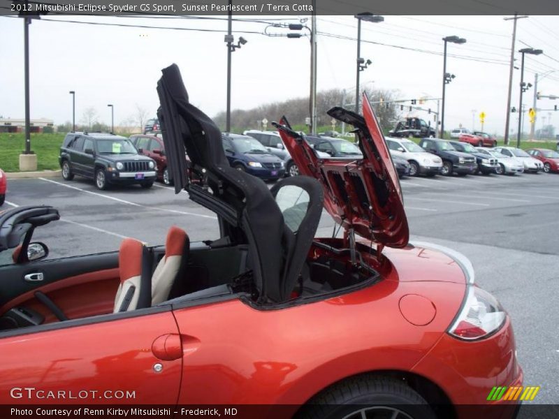 Sunset Pearlescent / Terra Cotta 2012 Mitsubishi Eclipse Spyder GS Sport