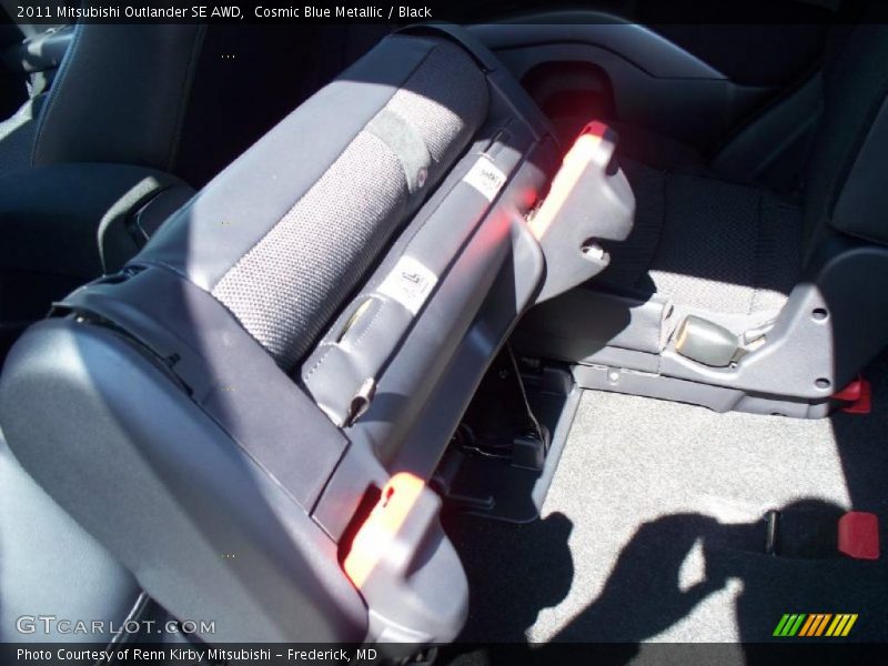 Cosmic Blue Metallic / Black 2011 Mitsubishi Outlander SE AWD