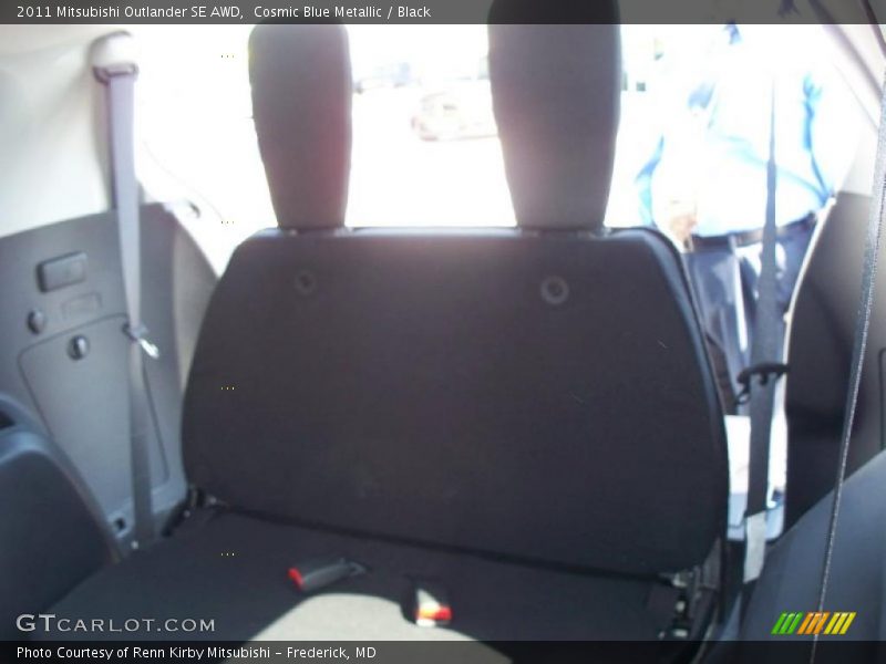 Cosmic Blue Metallic / Black 2011 Mitsubishi Outlander SE AWD