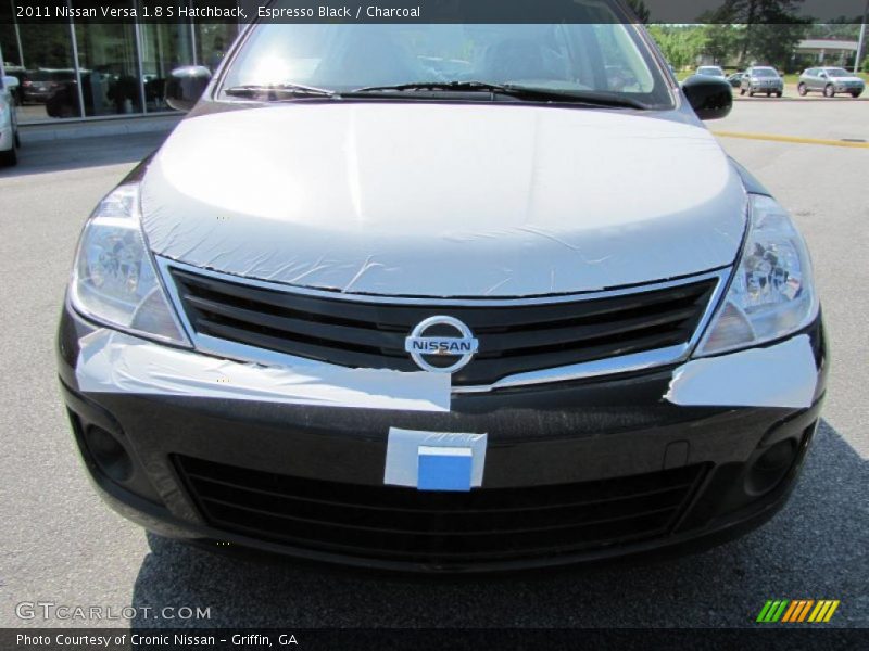 Espresso Black / Charcoal 2011 Nissan Versa 1.8 S Hatchback