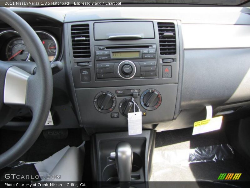 Controls of 2011 Versa 1.8 S Hatchback