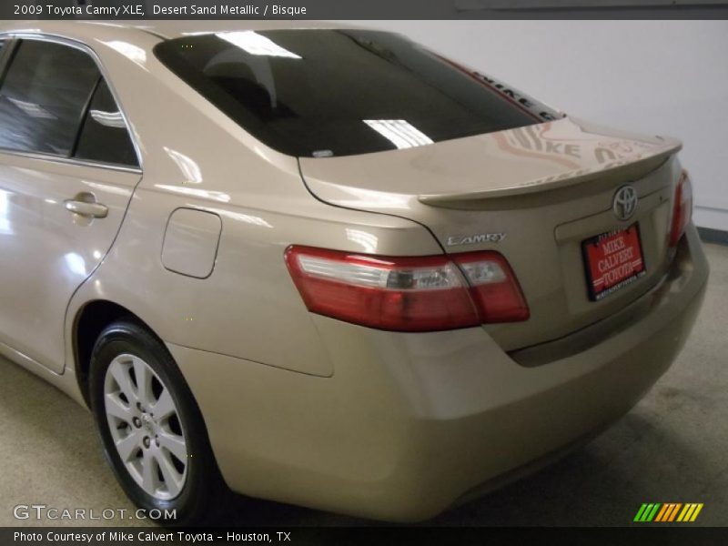 Desert Sand Metallic / Bisque 2009 Toyota Camry XLE