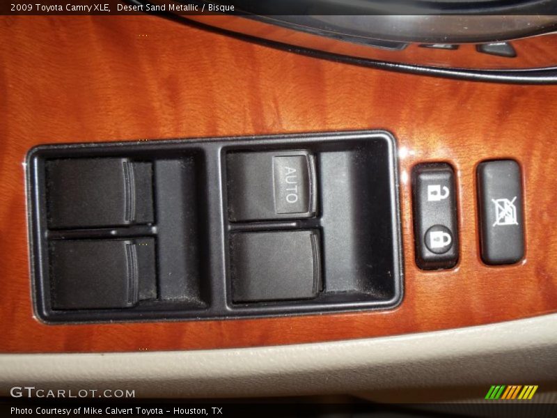 Desert Sand Metallic / Bisque 2009 Toyota Camry XLE