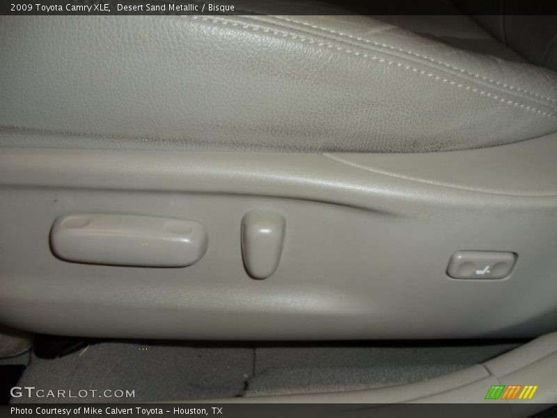 Desert Sand Metallic / Bisque 2009 Toyota Camry XLE