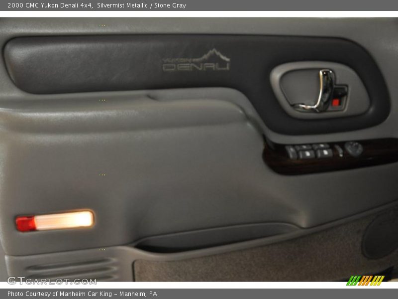Silvermist Metallic / Stone Gray 2000 GMC Yukon Denali 4x4
