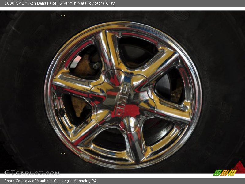Silvermist Metallic / Stone Gray 2000 GMC Yukon Denali 4x4