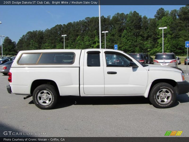 Bright White / Medium Slate Gray 2005 Dodge Dakota ST Club Cab