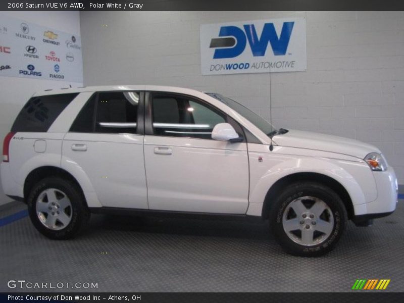 Polar White / Gray 2006 Saturn VUE V6 AWD