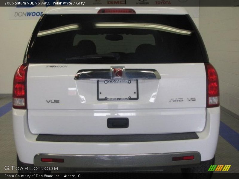 Polar White / Gray 2006 Saturn VUE V6 AWD