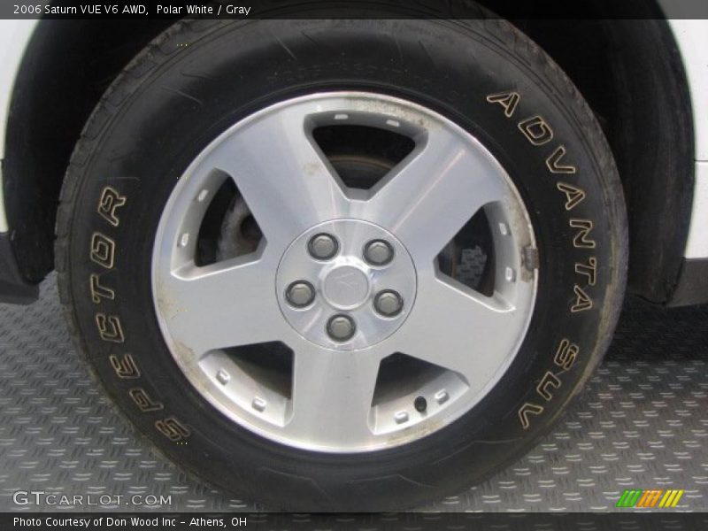 Polar White / Gray 2006 Saturn VUE V6 AWD