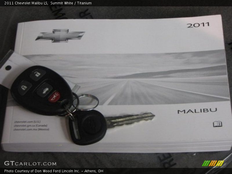 Summit White / Titanium 2011 Chevrolet Malibu LS
