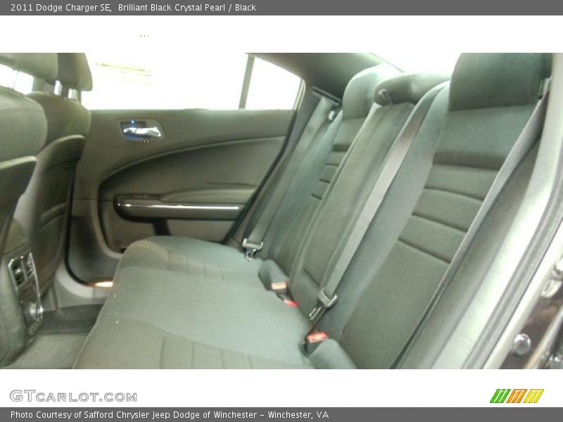Brilliant Black Crystal Pearl / Black 2011 Dodge Charger SE