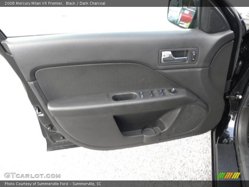 Door Panel of 2008 Milan V6 Premier