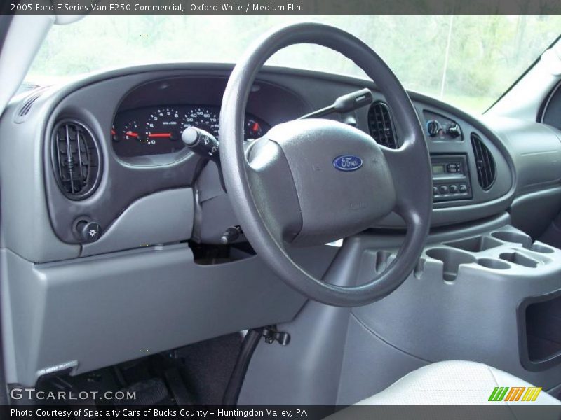 Oxford White / Medium Flint 2005 Ford E Series Van E250 Commercial