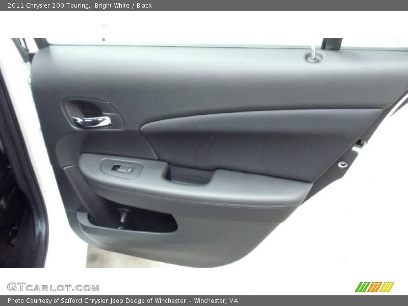 Bright White / Black 2011 Chrysler 200 Touring