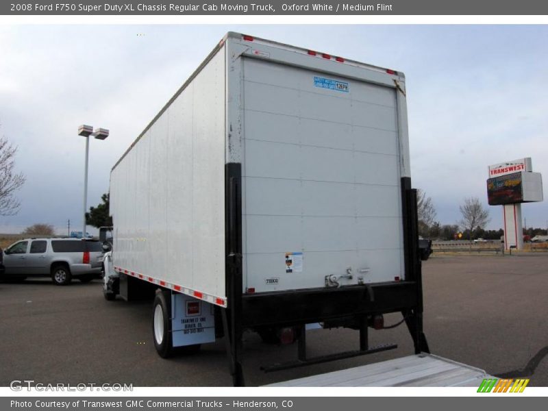 Oxford White / Medium Flint 2008 Ford F750 Super Duty XL Chassis Regular Cab Moving Truck