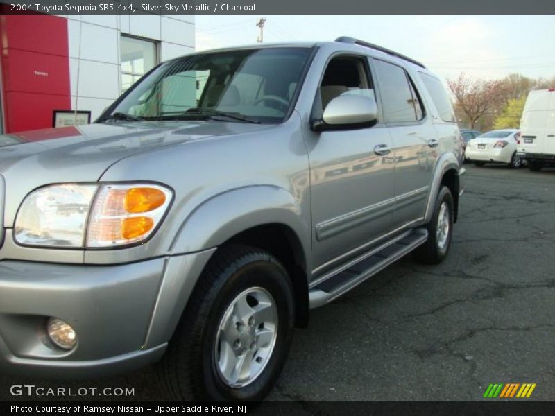 Silver Sky Metallic / Charcoal 2004 Toyota Sequoia SR5 4x4