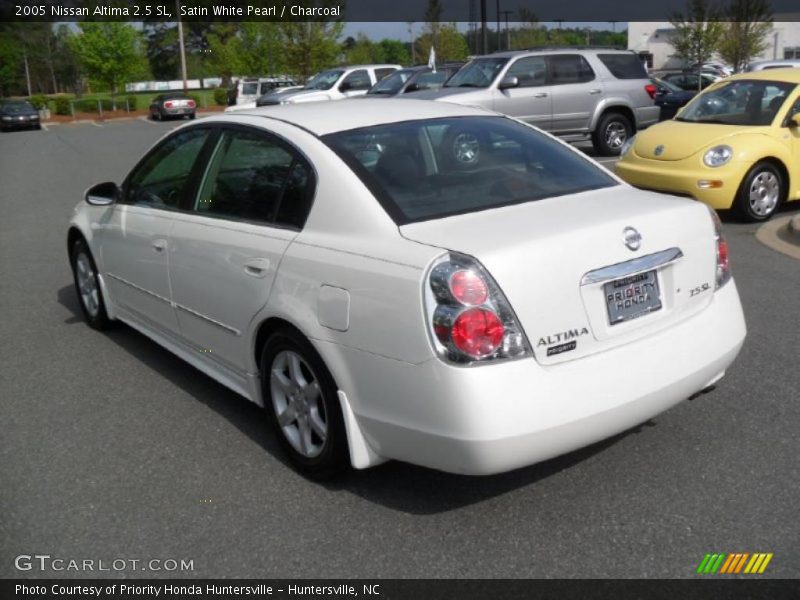 Satin White Pearl / Charcoal 2005 Nissan Altima 2.5 SL